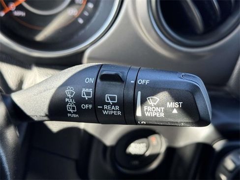 Used 2021 Jeep Wrangler Sport S image 19