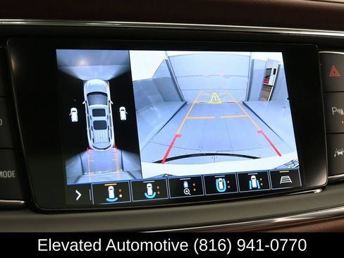 Used 2021 Buick Enclave Avenir w/ Avenir Technology Package AWD/4WD image 11