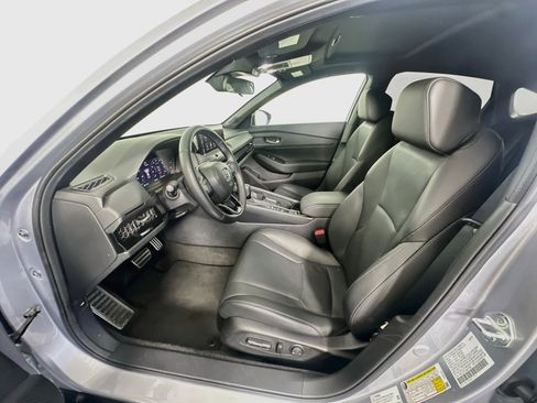Used 2025 Honda Accord Sport image 13