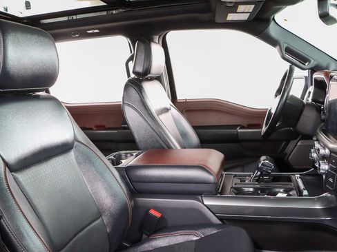 Used 2023 Ford F150 Lariat w/ Equipment Group 502A High image 30