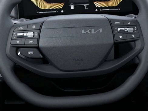 New 2025 Kia K4 LXS image 22