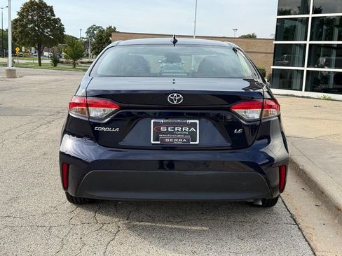 Used 2023 Toyota Corolla LE FWD image 4