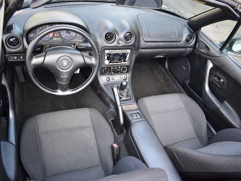 Used 1999 MAZDA MX-5 Miata image 34