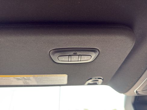 Used 2024 Jeep Wagoneer Series II w/ Flexible Seating Group AWD/4WD image 24