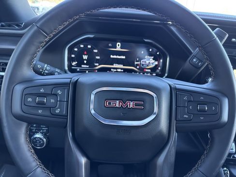 Used 2024 GMC Sierra 2500 AT4 w/ AT4 Premium Plus Package image 33