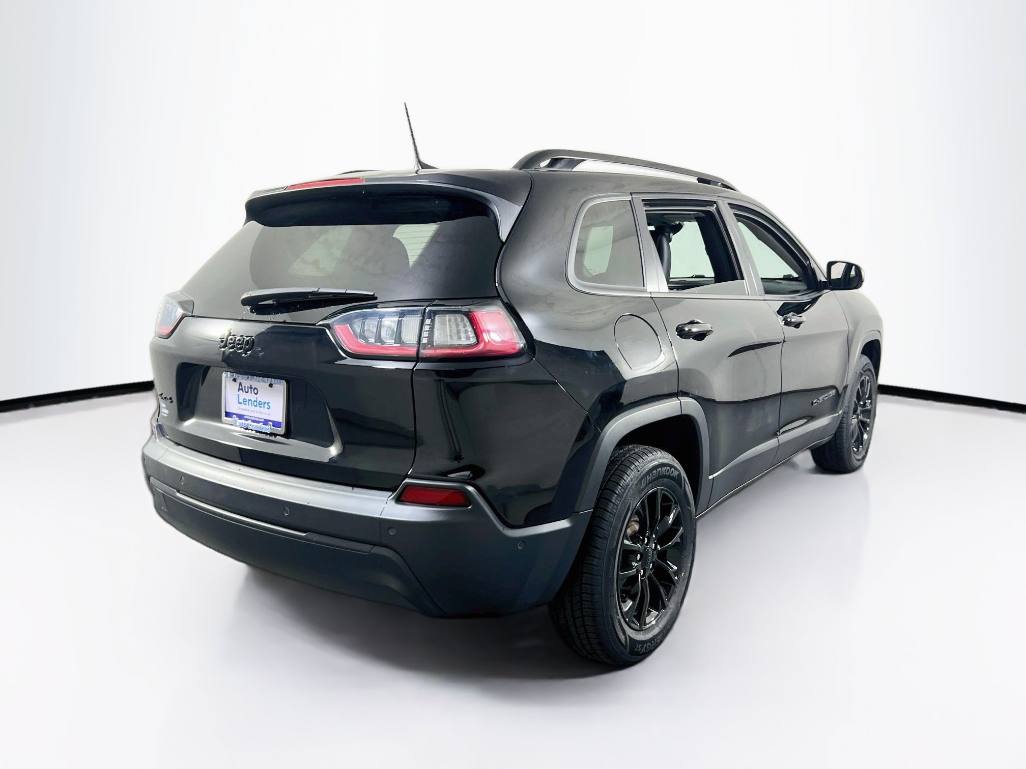 Used 2023 Jeep Cherokee Altitude Lux w/ Lux Elite Package AWD/4WD image 5