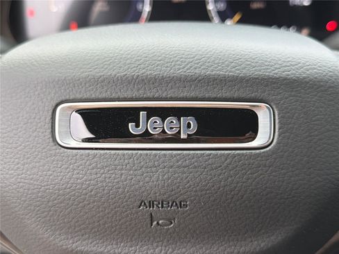 New 2026 Jeep Grand Cherokee Limited Reserve image 23