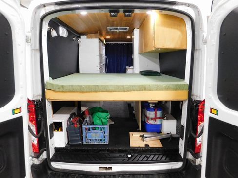 Used 2019 Ford Transit 250 148 Medium Roof RWD image 81