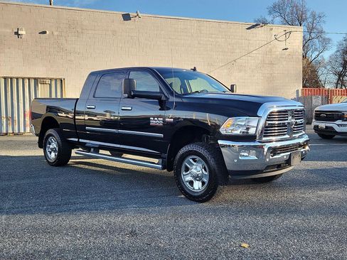 Used 2018 RAM 2500 Big Horn image 3