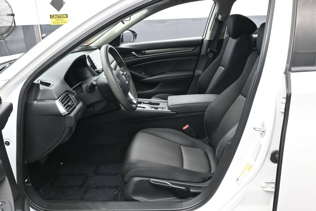 Used 2021 Honda Accord LX image 11