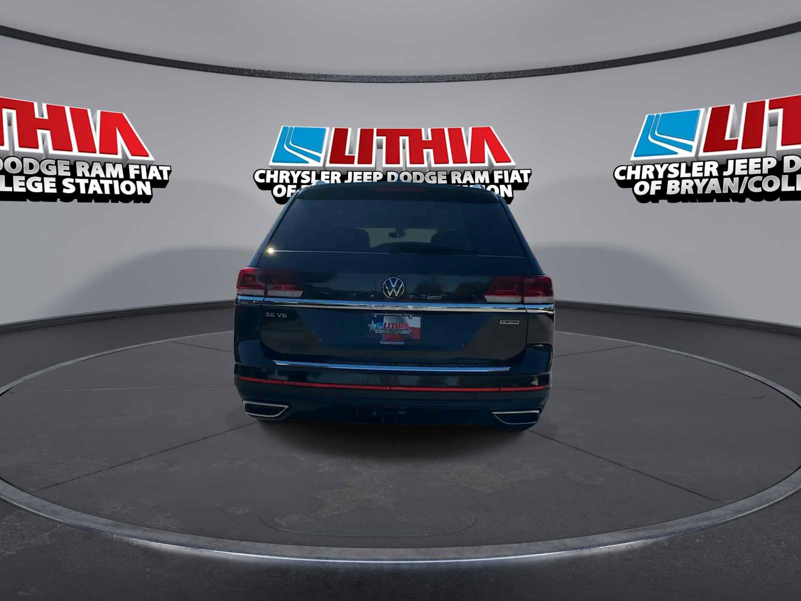 Used 2022 Volkswagen Atlas SE w/ Panoramic Sunroof Package AWD/4WD image 7
