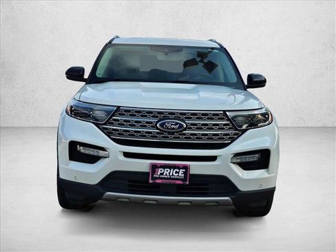 Used 2020 Ford Explorer Limited AWD/4WD image 2