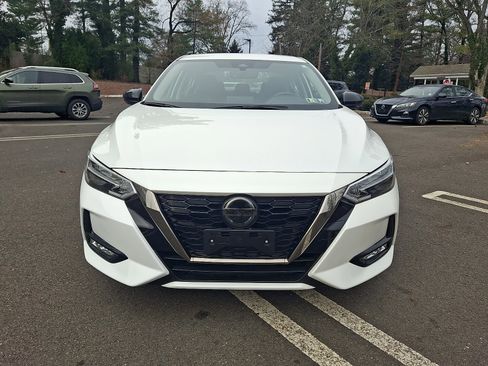 Certified 2023 Nissan Sentra SR w/ Electronics Package image 2