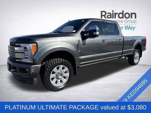 Used 2019 Ford F350 Platinum w/ Platinum Ultimate Package image 3