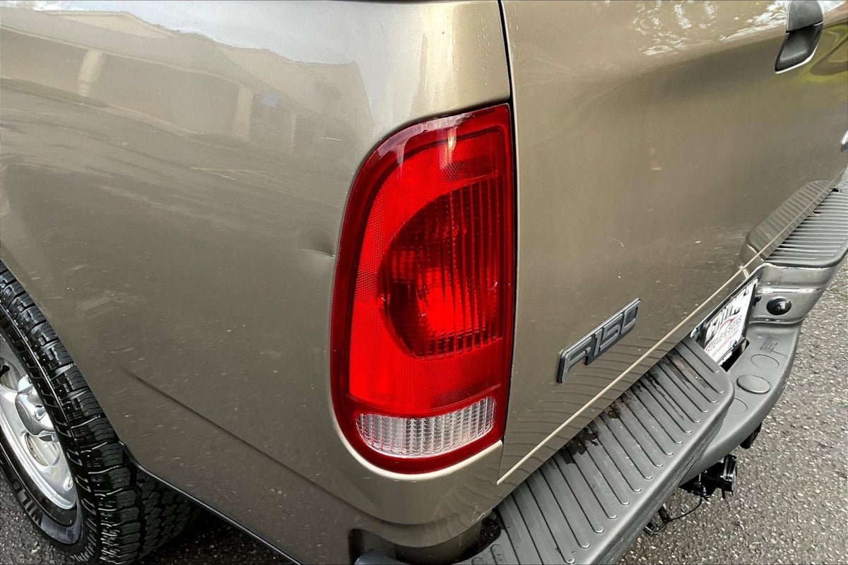 Used 2003 Ford F150 XL RWD image 22