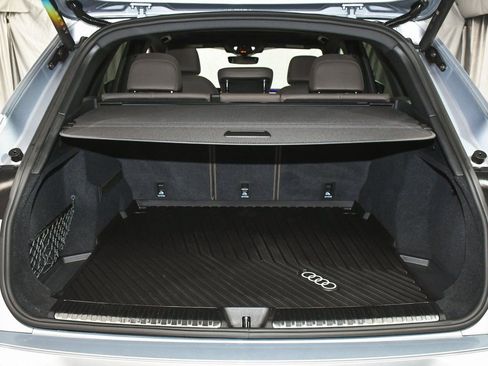 Used 2025 Audi Q5 Premium Plus w/ Premium Plus image 69