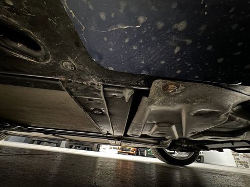 Used 2011 Chevrolet Corvette Grand Sport w/ Preferred Equipment Group image 35