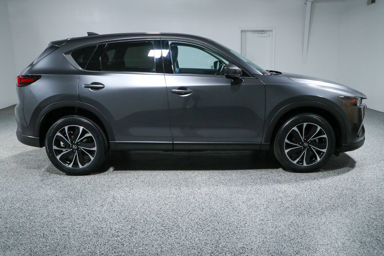 Used 2023 MAZDA CX-5 AWD 2.5 S w/ Premium Package image 6