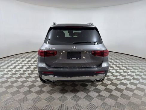 New 2026 Mercedes-Benz GLB 250 4MATIC image 6