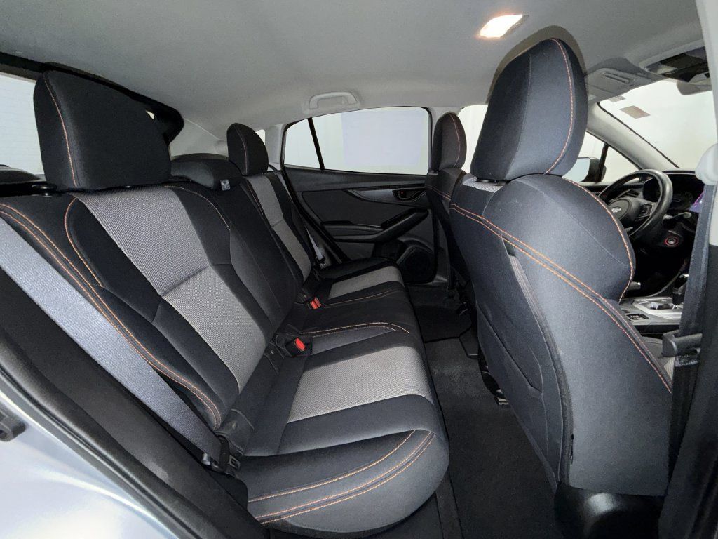 Used 2021 Subaru Crosstrek 2.0i Premium AWD/4WD image 17