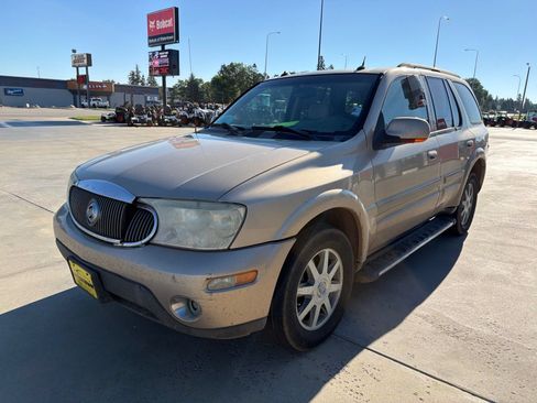 Used 2004 Buick Rainier CXL Plus w/ Sun And Satellite Package AWD/4WD image 4