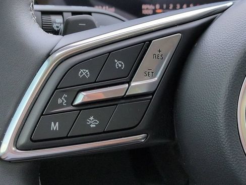 Used 2025 Buick Envision Preferred AWD/4WD image 26
