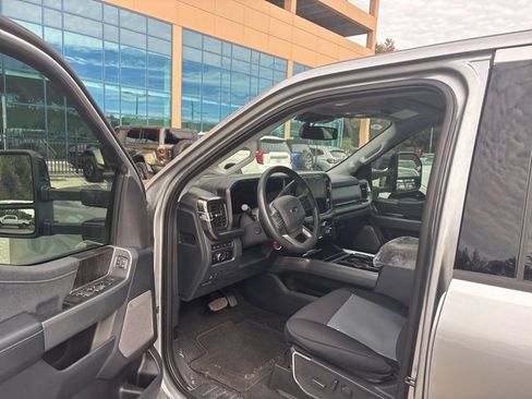 Used 2024 Ford F250 Lariat w/ Lariat Ultimate Package image 10