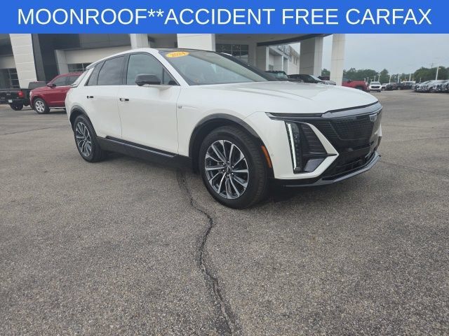 Used 2024 Cadillac Lyriq Sport RWD image 2