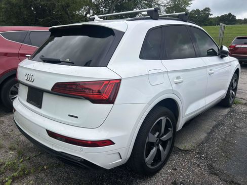Used 2022 Audi Q5 2.0T Premium Plus w/ Premium Plus Package AWD/4WD image 2