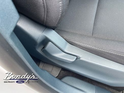 Used 2023 Ford Maverick XL FWD image 17