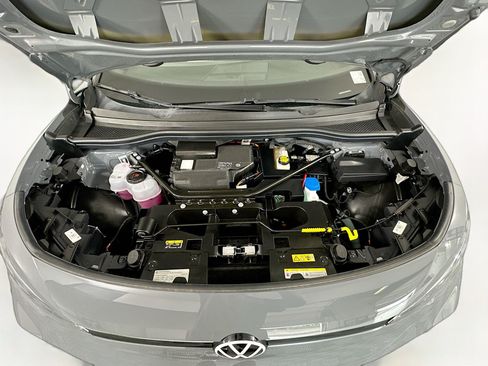 Used 2023 Volkswagen ID.4 2WD image 31