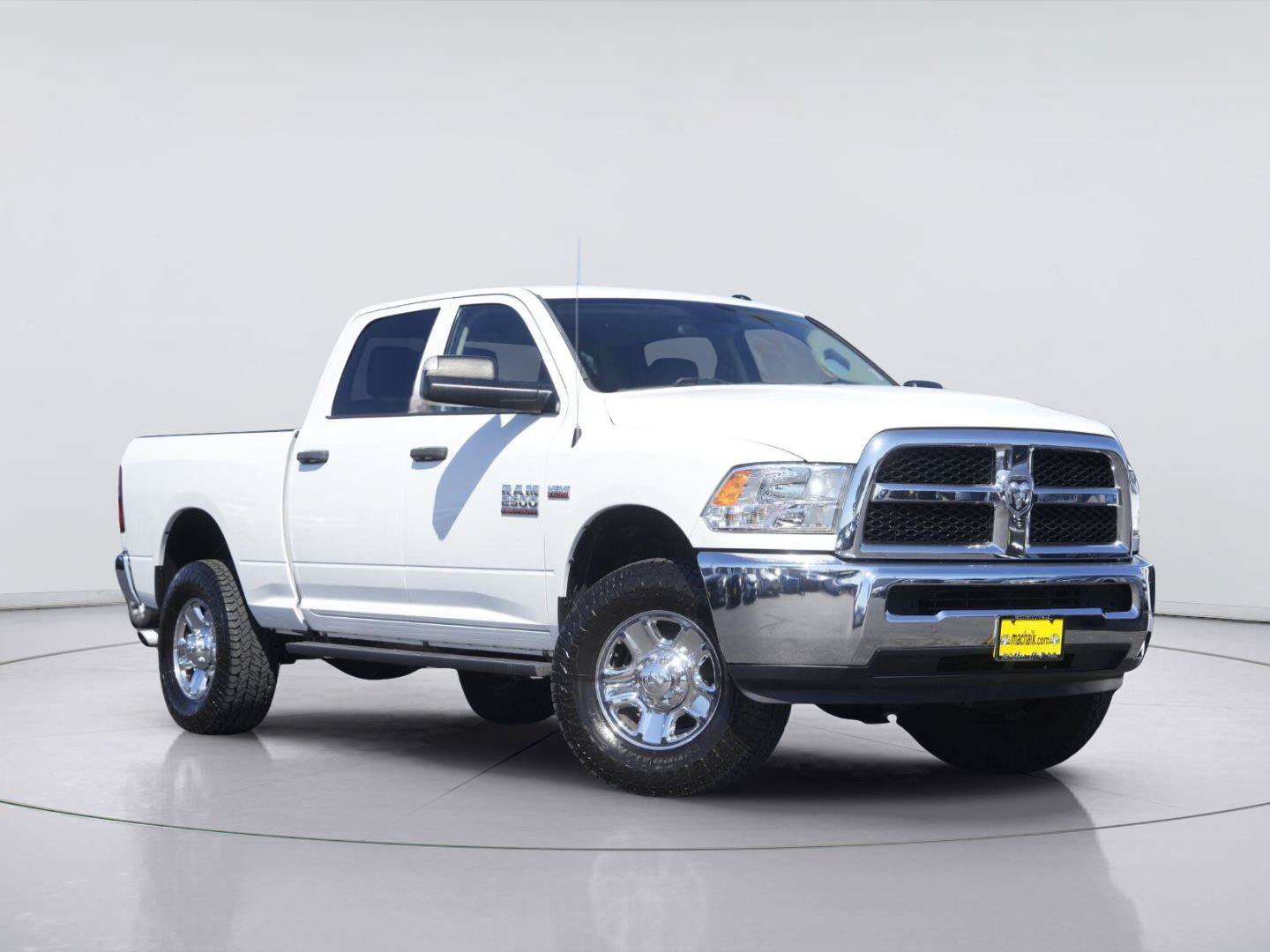 Used 2017 RAM 2500 Tradesman w/ Chrome Appearance Group AWD/4WD image 2
