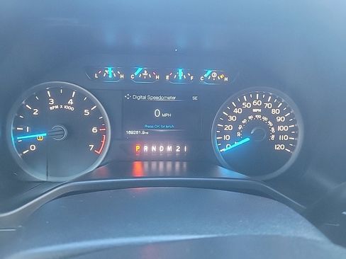 Used 2016 Ford F150 XLT w/ Equipment Group 301A Mid image 7