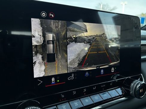 New 2026 GMC Canyon Elevation w/ Convenience Package image 22