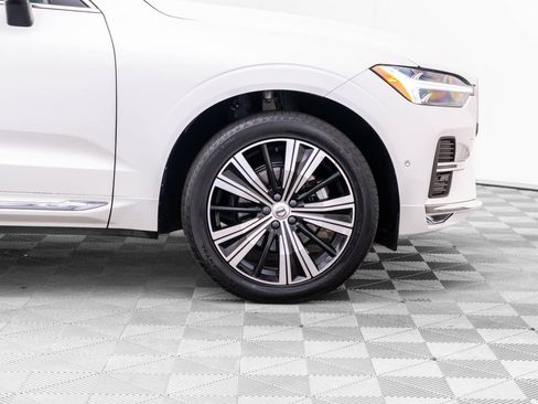 Used 2023 Volvo XC60 B5 Plus w/ Protection Package Premier AWD/4WD image 33