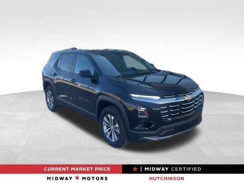 Used 2025 Chevrolet Equinox LT AWD/4WD image 1