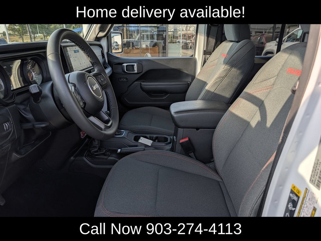 Used 2026 Jeep Wrangler Unlimited Rubicon AWD/4WD image 24