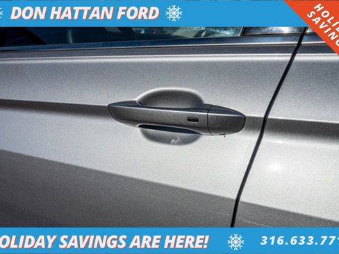 Used 2023 Volkswagen Tiguan SE image 28