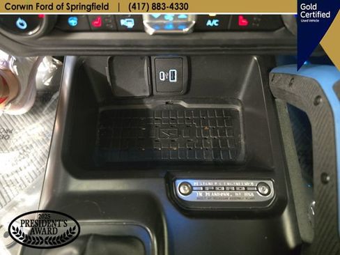 Certified 2024 Ford Bronco Wildtrak AWD/4WD image 29
