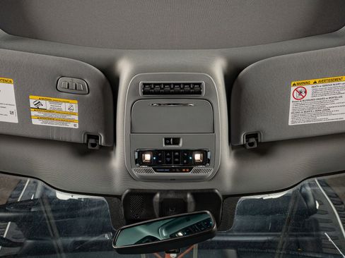 Used 2024 Ford F250 Lariat w/ Lariat Ultimate Package image 29