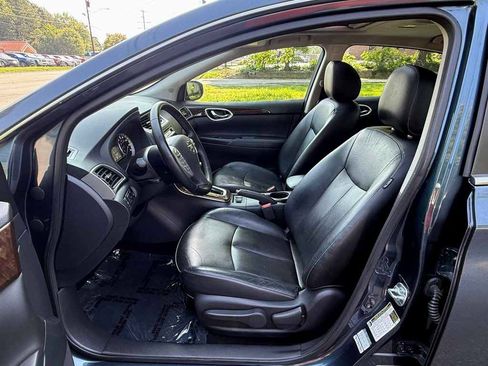 Used 2015 Nissan Sentra SL w/ SL Premium Package FWD image 9