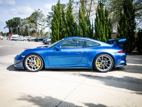 Used 2014 Porsche 911 GT3 image 7