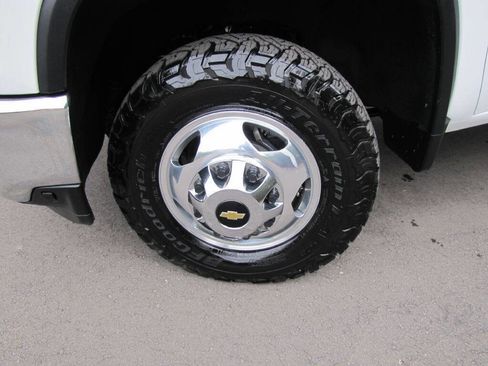 Used 2022 Chevrolet Silverado 3500 LTZ w/ LTZ Convenience Package image 24