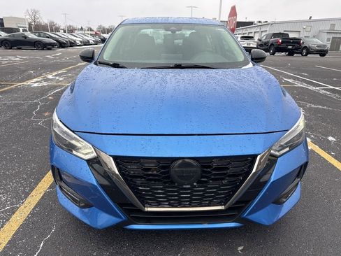 Used 2020 Nissan Sentra SR w/ Electronics Package image 2