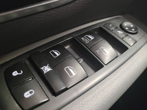 Used 2020 RAM 1500 Big Horn RWD image 27