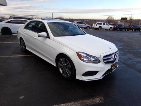 Used 2015 Mercedes-Benz E 350 4MATIC Sedan image 6