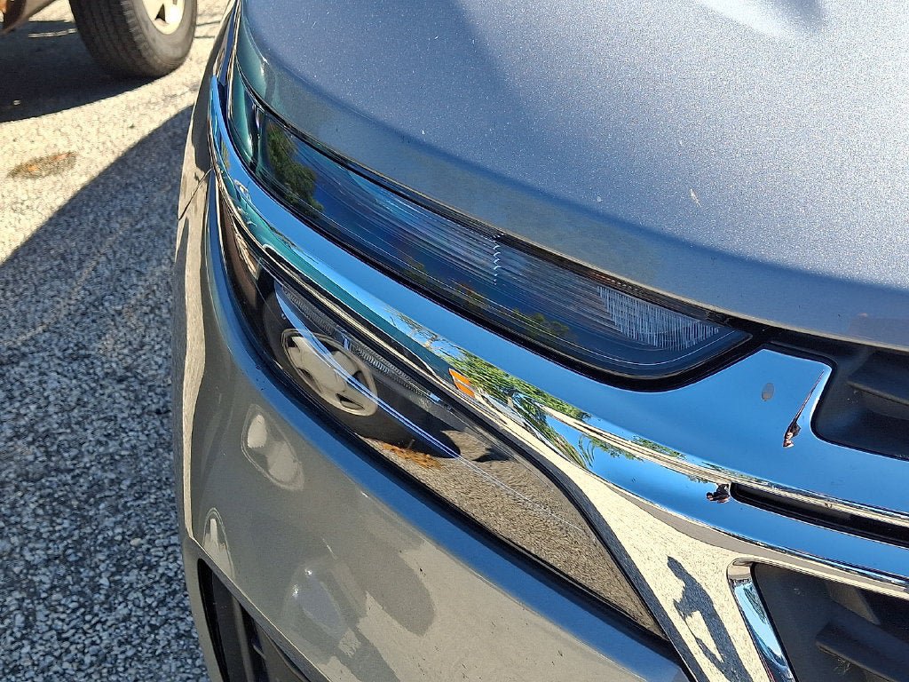 Used 2023 Chevrolet Equinox LS w/ LS Convenience Package FWD image 6