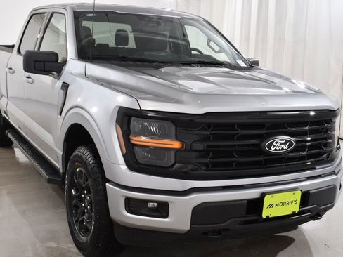 New 2026 Ford F150 XLT w/ XLT Black Appearance Package AWD/4WD image 4