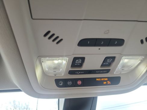 Used 2023 GMC Acadia Denali w/ Trailering Package image 32