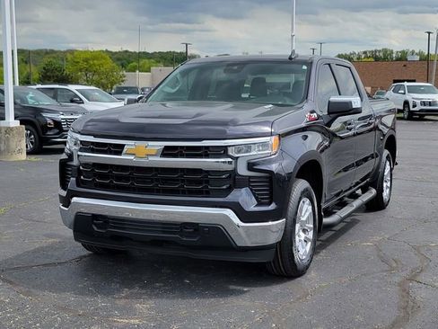 Certified 2023 Chevrolet Silverado 1500 LT w/ Z71 Off-Road Package AWD/4WD image 2